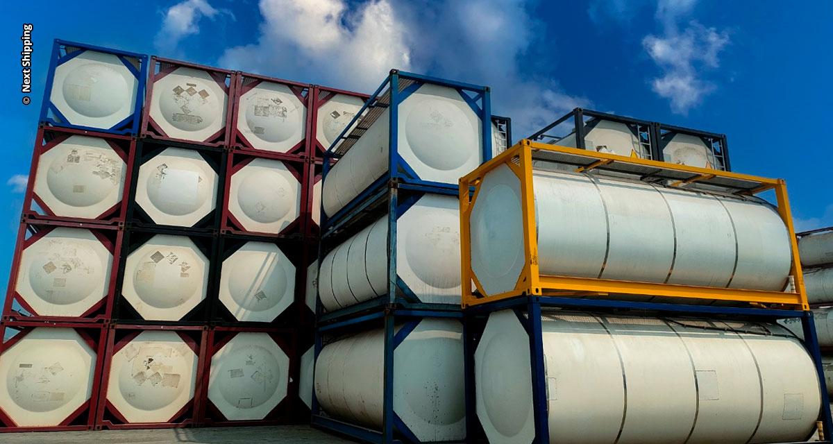 Temperatura, rota e equipamento: como evitar perdas no transporte internacional de líquidos
